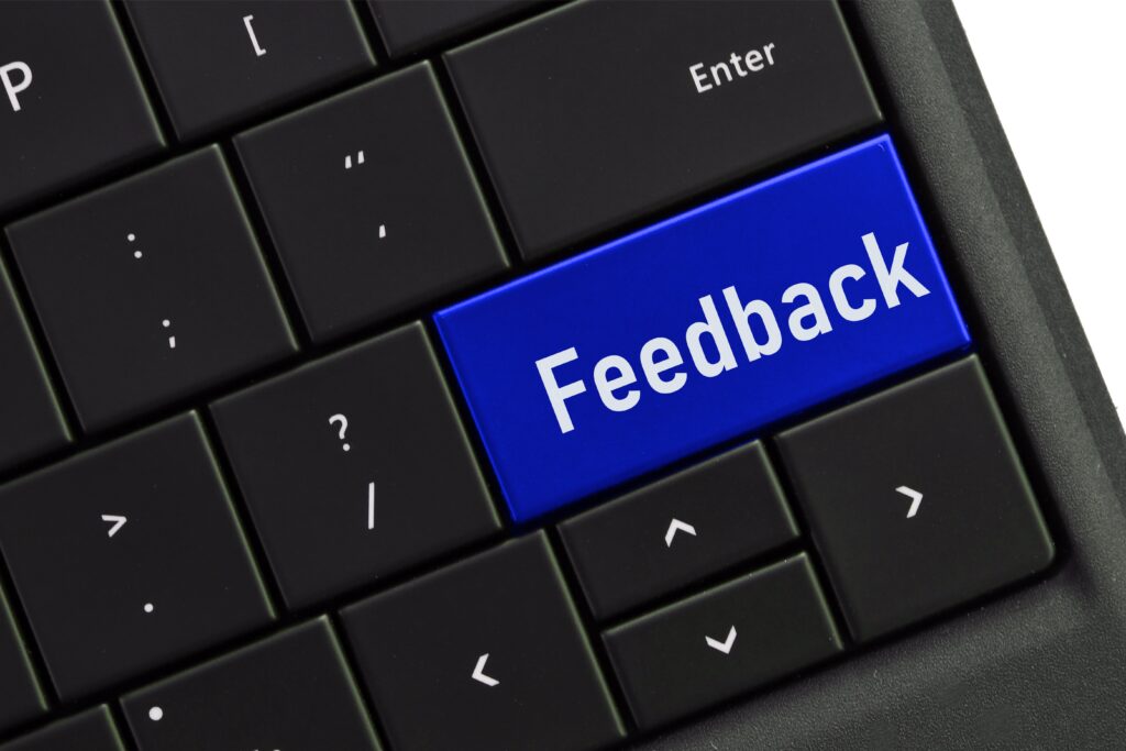 Computer-Tastatur mit einer eigenen Taste für Feedback